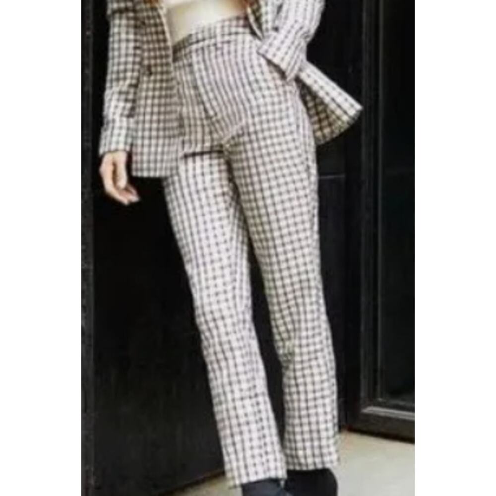 Express Straight Leg Plaid Pants in Black and White